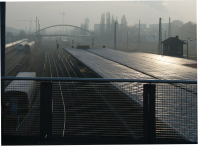 Bahnhof im Nebel